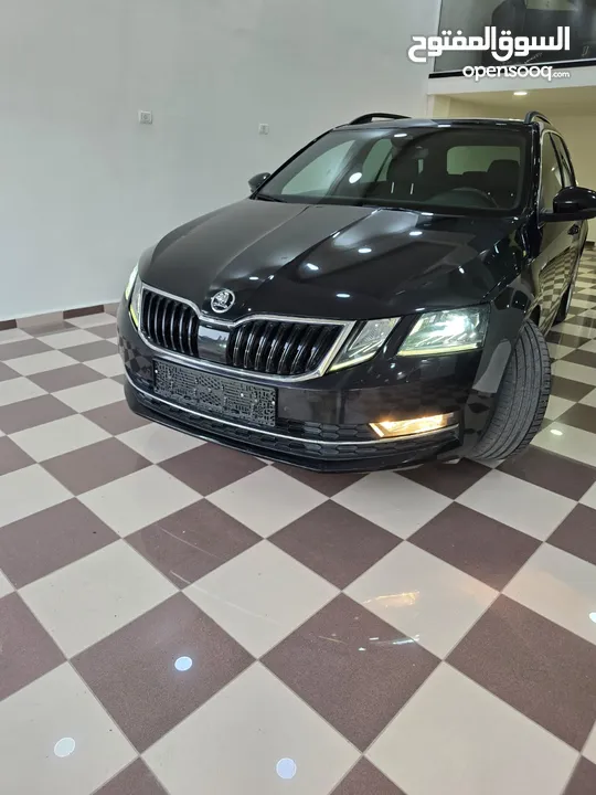 سكودا اوكتافيا ستيشن ترخيص 2019 مميزة كاملة الاضافات