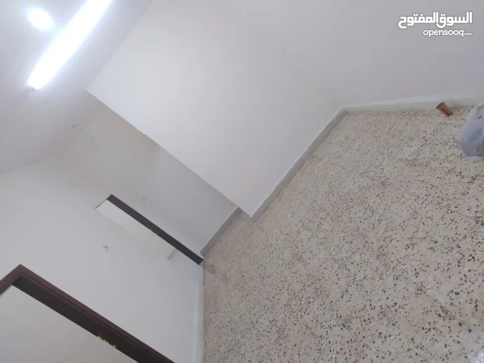 بيت مستقل للبيع