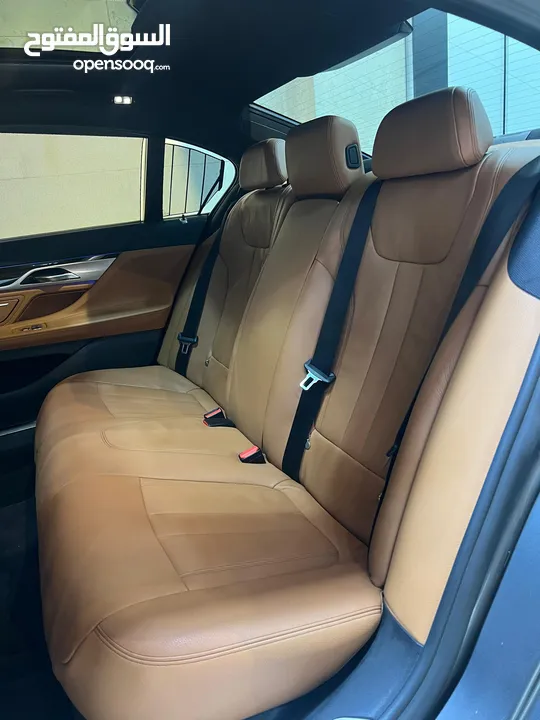 BMW 740Le 2017 وارد شركه ابو خضر مالك اول فل كامل اعلى تصنيف فحص كامل بحاله الوكاله