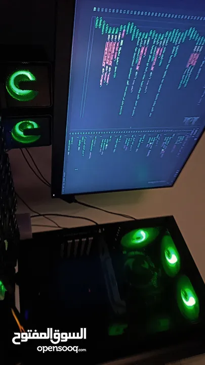 جهاز كمبيوتر للألعاب بحالة ممتازة مع شاشة - Core i5 و GTX 1060