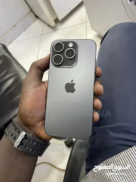 **معانا النهارده تليفون حكاااااايه ومعاه هدايا كتيييييره وضمااااان سنه  Iphone promax 15