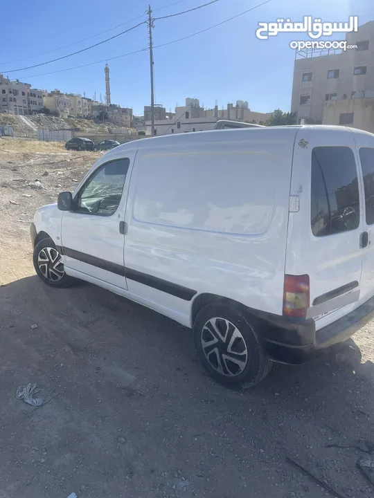بيجو بارتنر 2011