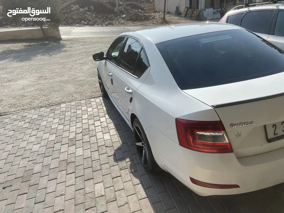 سكودا اوكتافيا 2015 ماتور 1600 جير عادي اصل خصوصي