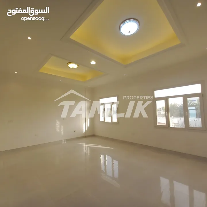 Sea View Villa for Rent in Al Hail North  REF 34BA