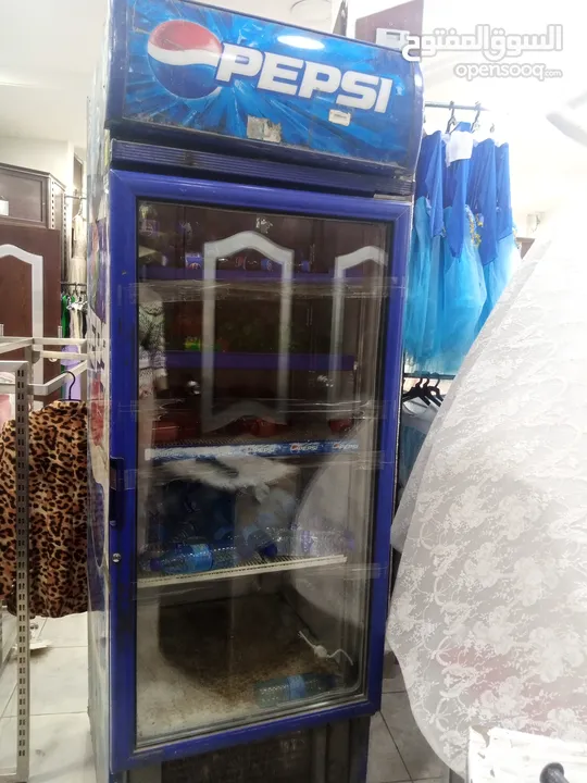 ثلاجه عرض بيبسي بحاله ألوكاله للبيع