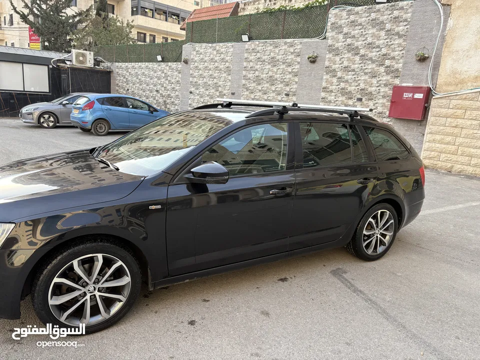 سكودا ستيشن اوكتافيا 2019 للبيع شامل ترخيص وتامين لشهر 5/26