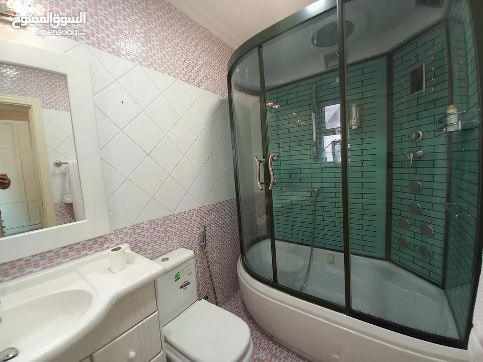 شقة مفروشة للإيجار 340م2 ( Property 18197 )-174847950