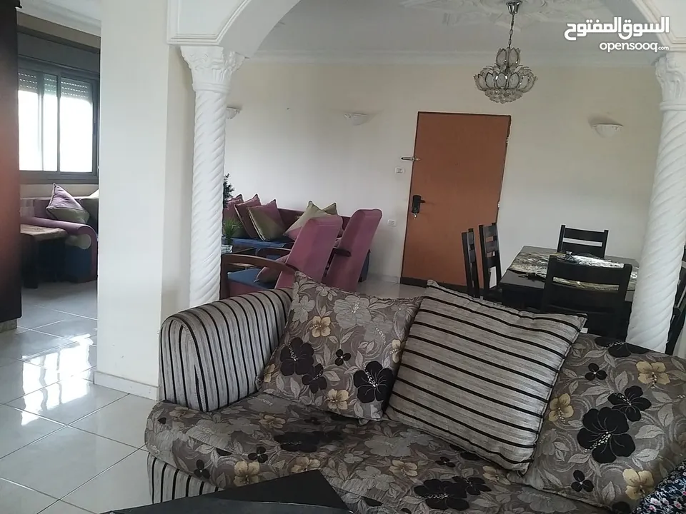 شقة مفروشة للبيع في رام الله