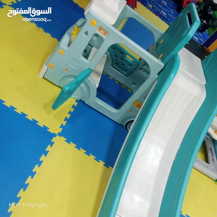 باص مع سحسيلة مع مرجوحة