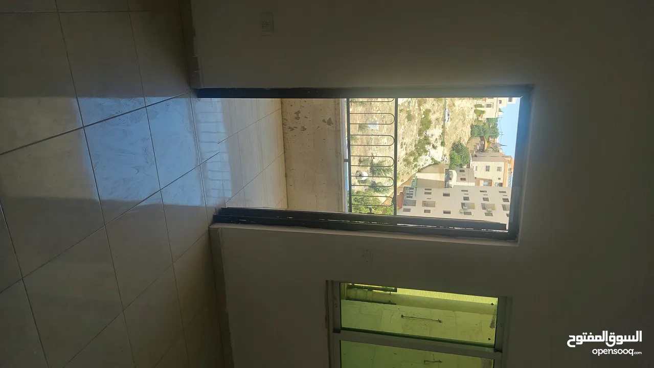 شقق ثلاث غرف نوم للايجار