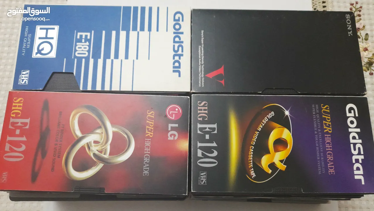 للبيع بسعر ممتاز جدا عدد 20 شريط VHS فيديو كبير