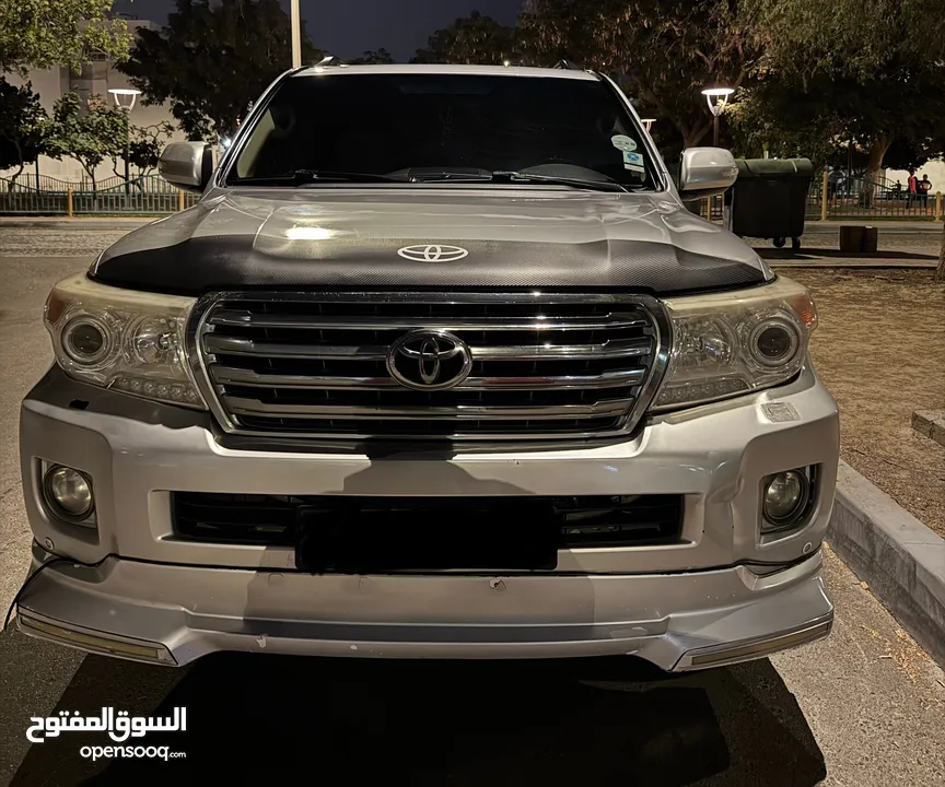 2009 Toyota Land Cruiser GXR  (Upgraded to 2014 Model)