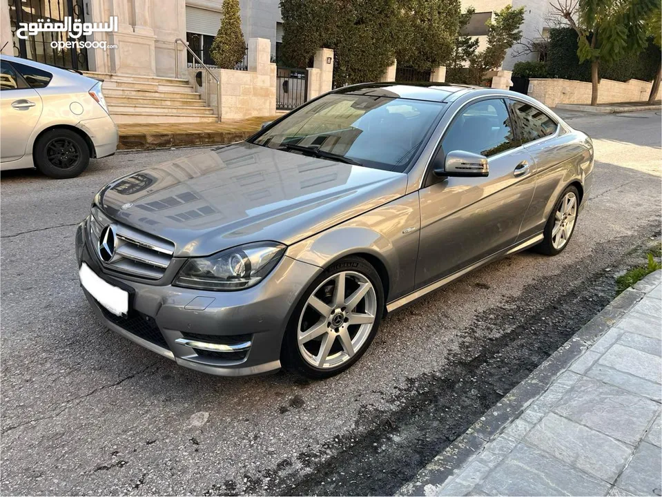 مرسيدس 2012 كوبيه C250