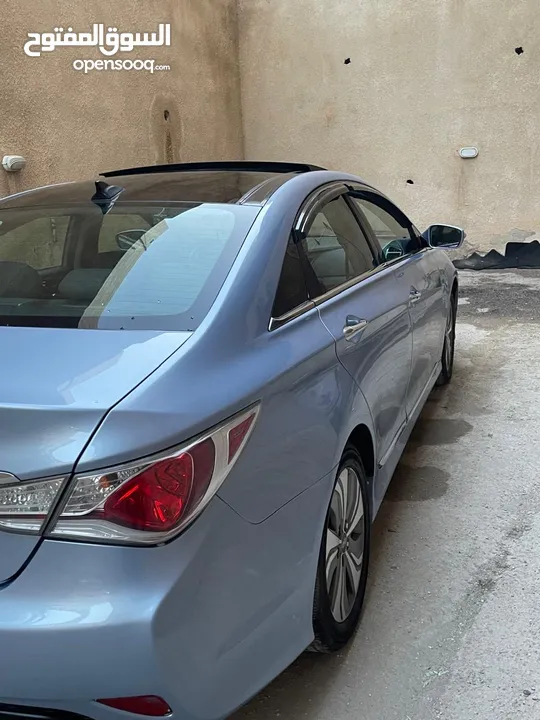 هونداي سوناتا هايبرد موديل 2014 مميزة لون ازرق بلو فل اضافات
