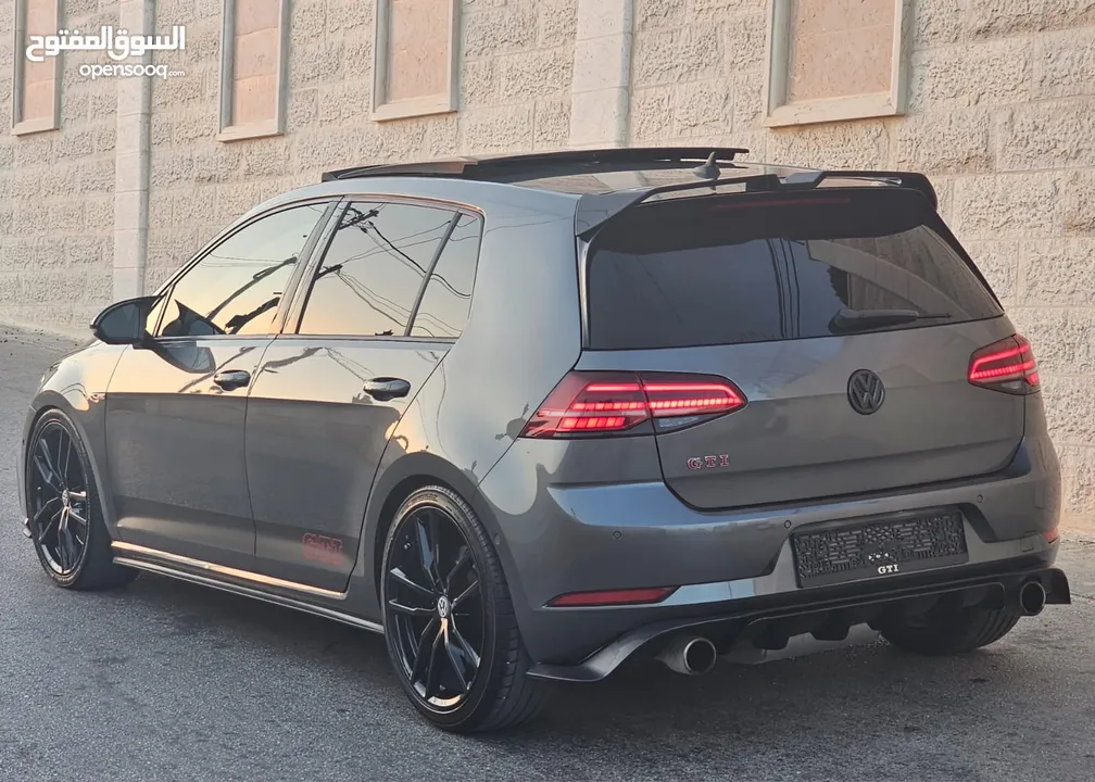 جلفgti 2019 فل مسكر مع بنورما بلكرتني