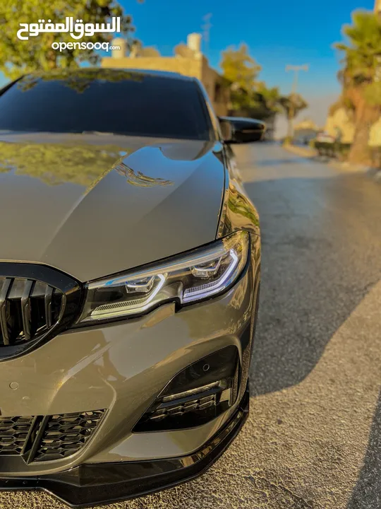 Bmw 330i   20/19