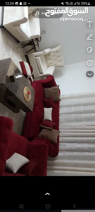 طقم كنب احمر للبيع
