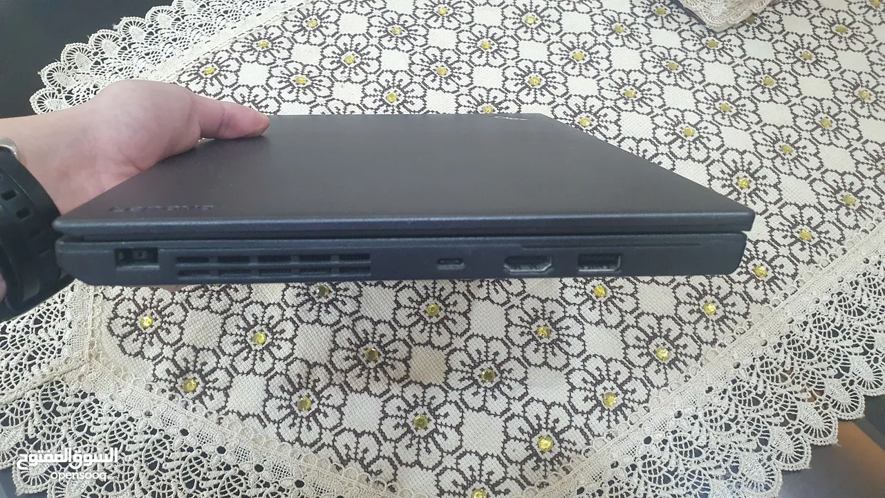 Lenovo ThinkPad model ( X270 )