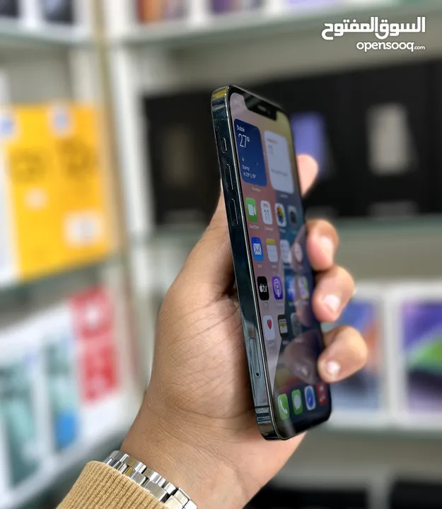 عرض خااص : iPhone 12 pro 128gb هاتف بحالة الوكالة بدون شموخ أو مشاكل مع ضمان و ملحقات و بأقل سعر