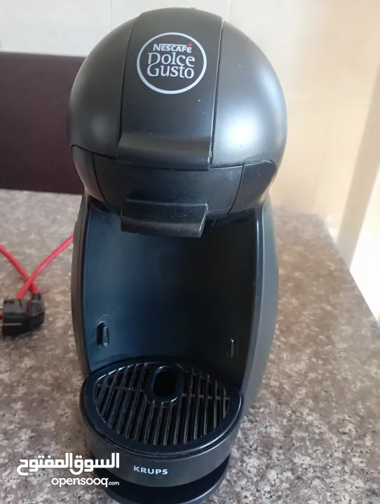 ماكينه nescafe dolce gusto 25 دينار