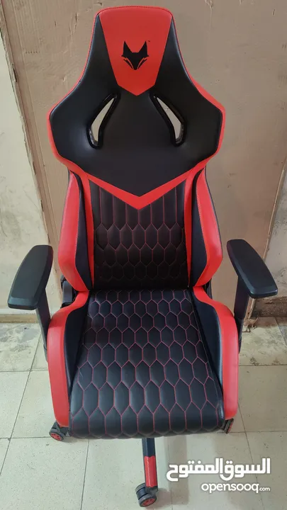 كرسي العاب Gaming مستعمال اصلي spark fox بحالة ممتازة خدمة التوصيل متوفرة