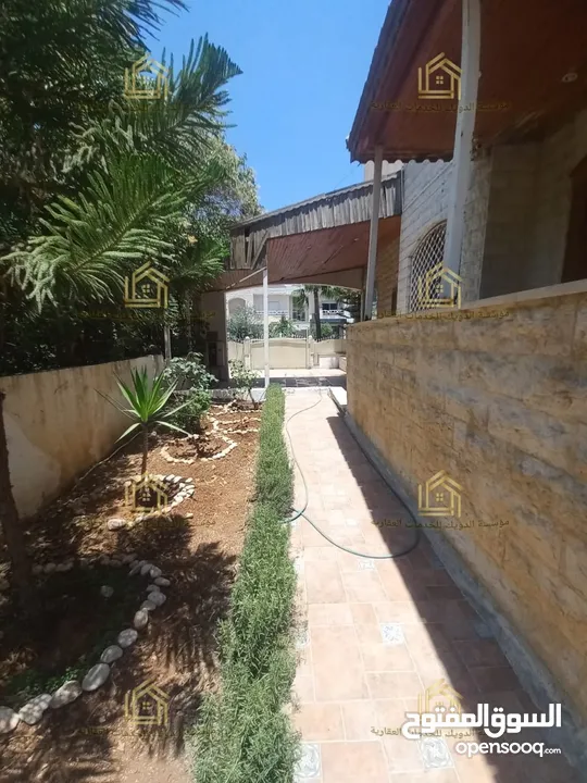 فيلا للايجار .. يوجد خيارات اخرى Villa for rent.. other options available / V152