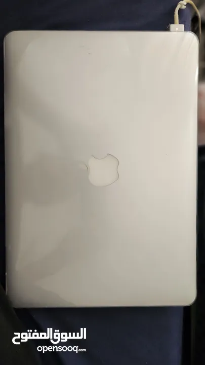MacBook Pro 2015 Retina بحالة  ممتازة للبيع بسعر ممتاز