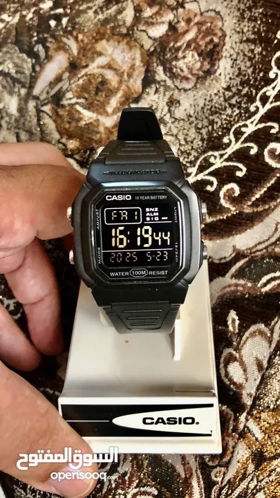 ساعة كاسيو جديده موديل w800H