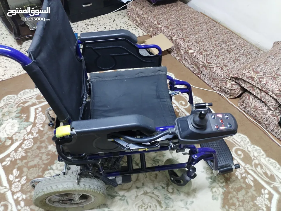 كرسي كهربائي مقعد متحرك Wheelchair