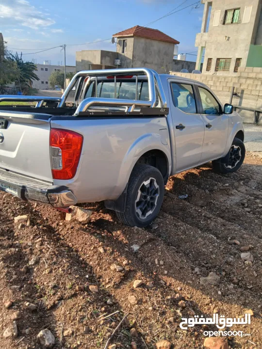 نيسان نفارا 2022اتومات 4x4  اصل برايفت   عداد 75000km اصلي      اماكنية البدل