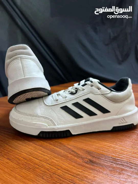Adidas tensaur