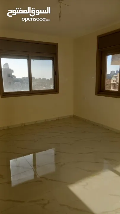 شقة للايجار عمارة بيسان (شارع الارسال - منطقة المصايف - بالقرب من مستشفى Hclinic)