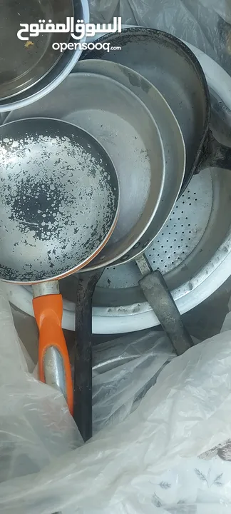 طنجرة ضغط وطنجرة المنيوم كبيرة وغيرها بالصور