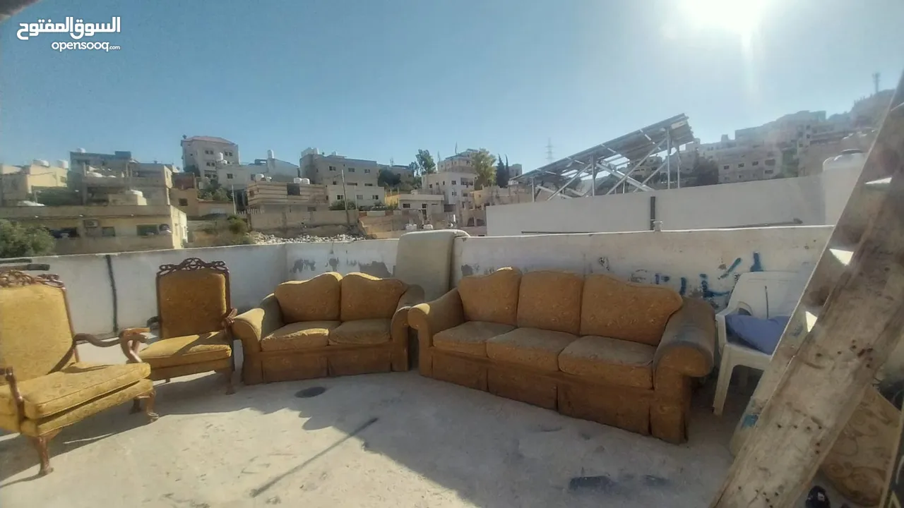 طقم كنب 7 مقاعد مستعمل في حالة جيدة