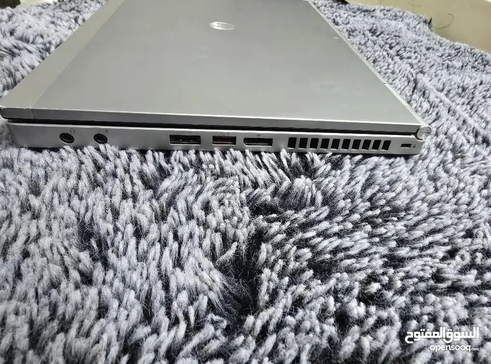 لابتوب hp للبيع بسعر 150 شيكل مع الشاحن بحجم شاشة 14 انش الجيل الثاني ويندوز 7 العنوان رام الله