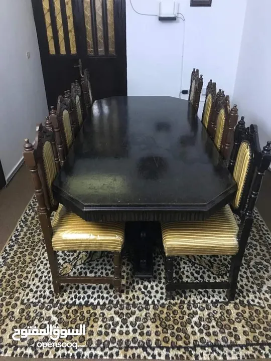 طاولة سفرة +8كراسي