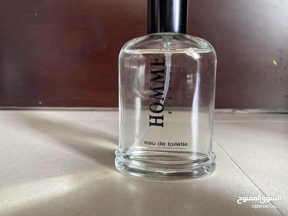3 عطور مستخدمين بحالة قليلة