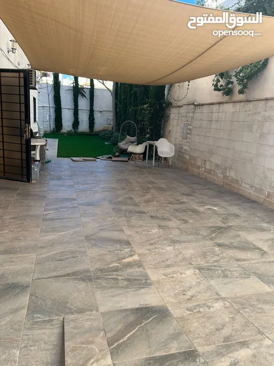 فاخرة مميزة ، حديقة مدخل خاص ..