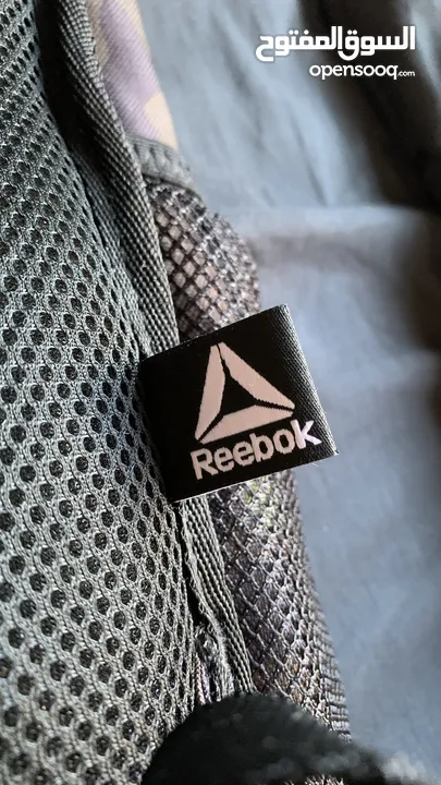 حقيبة ظهر جديدة وكالة أصلية نوع Reebok