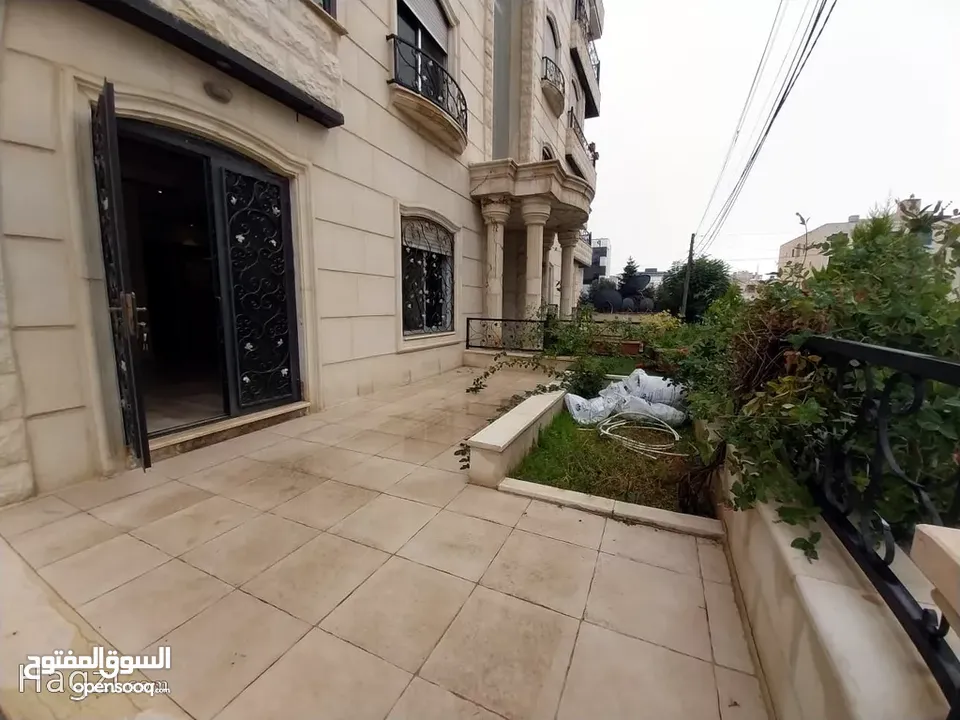 شقة طابق ارضي للبيع في ضاحية الامير راشد ( Property ID : 30128 )