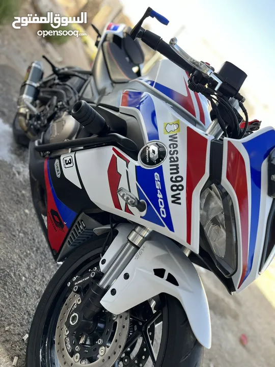 دراجة Qj SRK 400rr