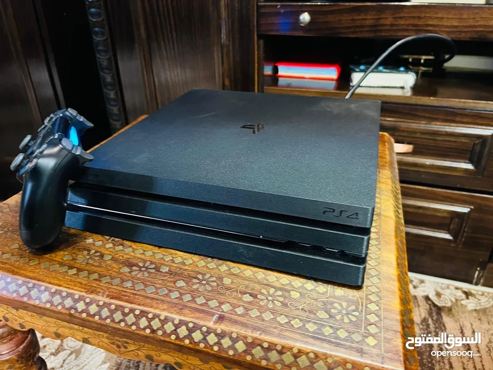 Playstation 4 Pro  بلاستيشن 4 برو