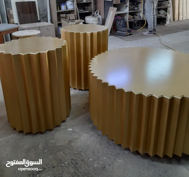 طاولات وسط خشب 18م الون حسب الطلب مكون من ثلاث قطع طاولات واسط جودة عالية