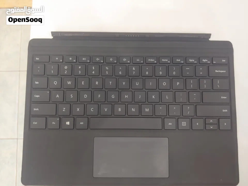 Microsoft Surface Pro 5 Core i5 8GB 256SSD Original keyboard