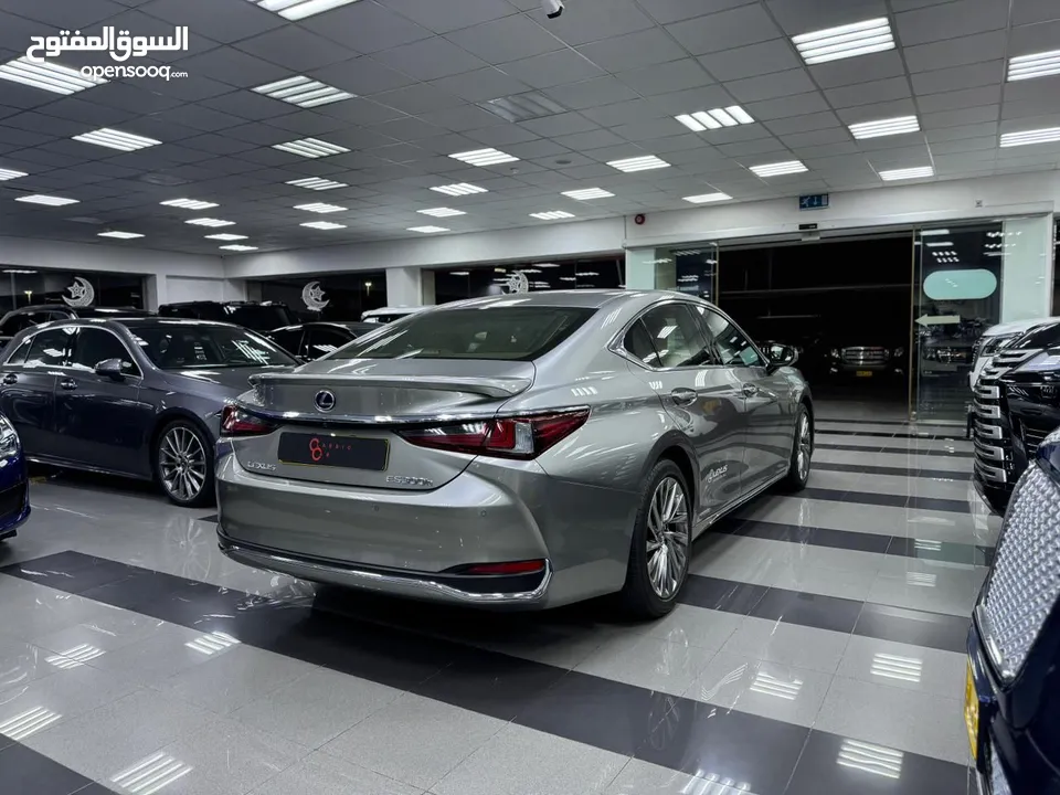 Lexus ES300 h 2019