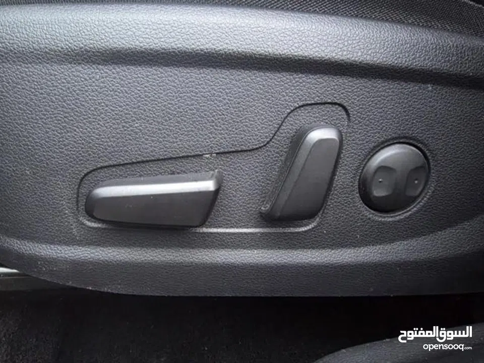 للبيع: (هونداي سانتافي ،2021 )— فخامة SUV حقيقية بحالة وكالة