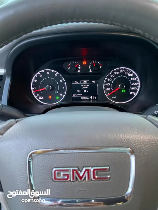 GMC اكاديا 2017