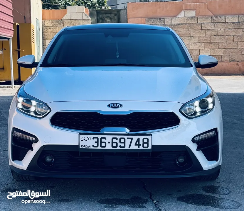 كرت ابيض KiA 3 ( 2019)