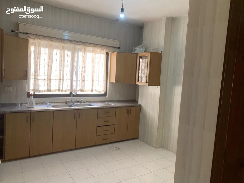 عمارة استثماريه للبيع في جبل عمان الدوار الثالث