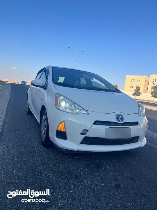TOYOTA PRIUS C 2014